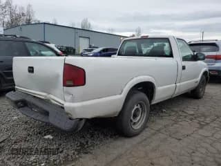 ✅ 2000 Chevrolet S-10 LS • VIN: 1GCCS1448YK160492 • Лот: 84990194. Опубликован ранее на Copart с пробегом 216 303 миль. Бесплатный доступ к архиву аукционных продаж из США и подробный отчёт об истории автомобиля на DreamBid. Изображение 3.