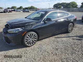 ✅ 2021 BMW 2 Series 228i xDrive • VIN: WBA73AK04M7H15823 • Lot: 85837025. Wystawiony na Copart z przebiegiem 45 742 mil. Bezpłatny archiwum sprzedaży aukcyjnych z USA i szczegółowy raport historii pojazdu na DreamBid. Zdjęcie 1.