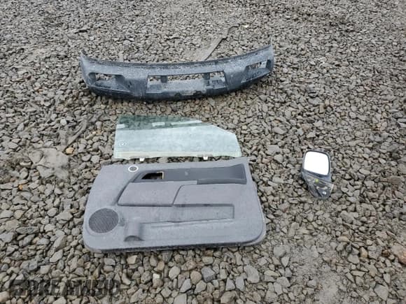 ✅ 2008 Chevrolet Colorado 2LT • VIN: 1GCDT13E788156913 • Лот: 91324145. Опубликован ранее на Copart с пробегом 223 980 миль. Бесплатный доступ к архиву аукционных продаж из США и подробный отчёт об истории автомобиля на DreamBid. Изображение 12.