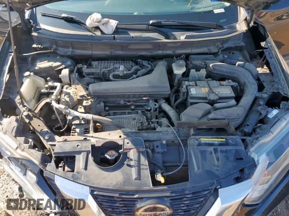 ✅ 2018 Nissan Rogue S • VIN: 5N1AT2MV5JC762202 • Lot: 71243925. Listed on Copart with 127,795 mi. Free auction sales archive from the USA and detailed vehicle history report at DreamBid. Image 11.