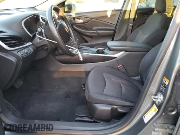 ✅ 2017 Chevrolet Volt LT • VIN: 1G1RA6S57HU113649 • Lot: 86445205. Wystawiony na Copart z przebiegiem Nie podano. Bezpłatny archiwum sprzedaży aukcyjnych z USA i szczegółowy raport historii pojazdu na DreamBid. Zdjęcie 7.