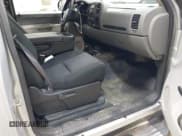 ✅ 2013 Chevrolet Silverado 1500 Work Truck • VIN: 1GCNKPE03DZ299311 • Lot: 42930967. Wystawiony na IAAI z przebiegiem 235 689 mil. Bezpłatny archiwum sprzedaży aukcyjnych z USA i szczegółowy raport historii pojazdu na DreamBid. Zdjęcie 5.