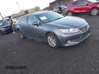 ✅ 2014 Lexus ES 330 • VIN: JTHBK1GG9E2110230 • Лот: 43468670. Опубликован ранее на IAAI с пробегом 124 721 миль. Бесплатный доступ к архиву аукционных продаж из США и подробный отчёт об истории автомобиля на DreamBid. Изображение 1.