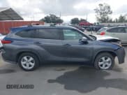 ✅ 2020 Toyota Highlander L • VIN: 5TDCZRAH1LS012736 • Lot: 43183922. Wystawiony na IAAI z przebiegiem 73 487 mil. Bezpłatny archiwum sprzedaży aukcyjnych z USA i szczegółowy raport historii pojazdu na DreamBid. Zdjęcie 14.