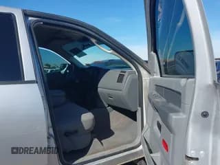 ✅ 2009 Dodge 2500 SLT • VIN: 3D7KS28L89G547495 • Lot: 43550823. Listed on IAAI with 164,455 mi. Free auction sales archive from the USA and detailed vehicle history report at DreamBid. Image 5.