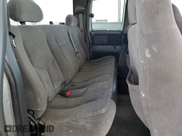 2006 Chevrolet Silverado 1500 LT2 z VIN 2GCEC19T361108349, wystawiony jako Copart lot #62504375 z przebiegiem 416 192 mil mil oraz Szkoda całkowita • Salvage title. Historia ofert i sprzedaży dostępna na DreamBid. Obrazek 10.