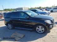 ✅ 2014 Mercedes-Benz M 350 • VIN: 4JGDA2EB0EA286014 • Lot: 43904875. Wystawiony na IAAI z przebiegiem 183 664 mil. Bezpłatny archiwum sprzedaży aukcyjnych z USA i szczegółowy raport historii pojazdu na DreamBid. Zdjęcie 13.