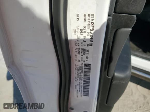 ✅ 2014 Jeep Grand Cherokee Summit • VIN: 1C4RJFJTXEC383936 • Lot: 93205595. Wystawiony na Copart z przebiegiem 114 947 mil. Bezpłatny archiwum sprzedaży aukcyjnych z USA i szczegółowy raport historii pojazdu na DreamBid. Zdjęcie 14.