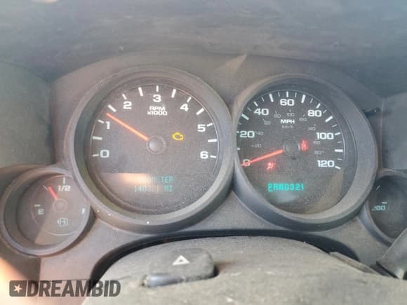 ✅ 2008 Chevrolet Silverado 1500 Work Truck • VIN: 1GCEC14X78Z225209 • Лот: 84298485. Опубликован ранее на Copart с пробегом 140 321 миль. Бесплатный доступ к архиву аукционных продаж из США и подробный отчёт об истории автомобиля на DreamBid. Изображение 9.