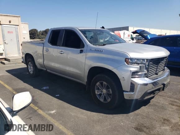 ✅ 2020 Chevrolet Silverado 1500 LT • VIN: 1GCRYDED8LZ273559 • Lot: 69215914. Wystawiony na Copart z przebiegiem 219 934 mil. Bezpłatny archiwum sprzedaży aukcyjnych z USA i szczegółowy raport historii pojazdu na DreamBid. Zdjęcie 4.