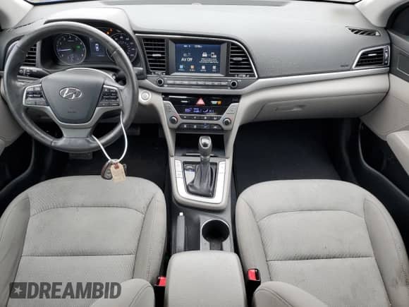 2018 Hyundai Elantra SEL with VIN 5NPD84LF0JH271128, listed as a Copart auction lot 48066225 with 118,199 mi miles and Clean title. Bid and sale history available at DreamBid. Image 8.