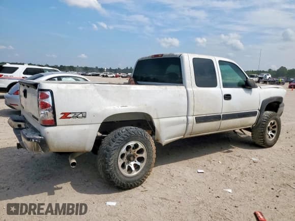 ✅ 2004 Chevrolet Silverado 1500 LS • VIN: 1GCEK19T14E327325 • Lot: 80871965. Listed on Copart with Not provided. Free auction sales archive from the USA and detailed vehicle history report at DreamBid. Image 3.
