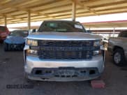 ✅ 2019 Chevrolet Silverado 1500 RST • VIN: 1GCUYEED6KZ148803 • Lot: 43494494. Wystawiony na IAAI z przebiegiem Nie podano. Bezpłatny archiwum sprzedaży aukcyjnych z USA i szczegółowy raport historii pojazdu na DreamBid. Zdjęcie 11.