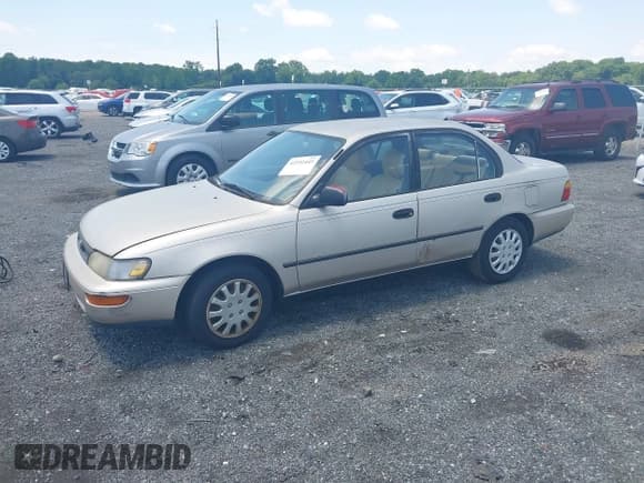 ✅ 1994 Toyota Corolla Deluxe • VIN: 2T1AE09B5RC069540 • Lot: 42552445. Listed on IAAI with 127,011 mi. Free auction sales archive from the USA and detailed vehicle history report at DreamBid. Image 2.