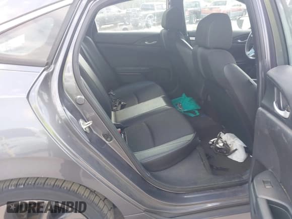 ✅ 2019 Honda Civic Sport • VIN: 19XFC2F8XKE035939 • Лот: 42032928. Опубликован ранее на IAAI с пробегом 84 414 миль. Бесплатный доступ к архиву аукционных продаж из США и подробный отчёт об истории автомобиля на DreamBid. Изображение 8.