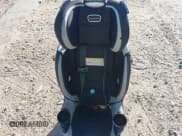 ✅ 2017 Toyota RAV4 XLE • VIN: JTMWFREV5HD096195 • Lot: 43585848. Wystawiony na IAAI z przebiegiem 177 457 mil. Bezpłatny archiwum sprzedaży aukcyjnych z USA i szczegółowy raport historii pojazdu na DreamBid. Zdjęcie 17.