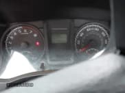 ✅ 2017 Toyota Tacoma SR • VIN: 5TFRX5GN8HX077669 • Лот: 41949088. Опубликован ранее на IAAI с пробегом 110 454 миль. Бесплатный доступ к архиву аукционных продаж из США и подробный отчёт об истории автомобиля на DreamBid. Изображение 7.