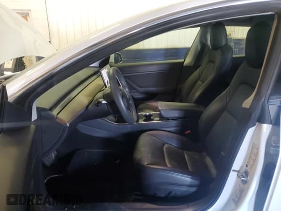 ✅ 2020 Tesla Model 3 Long Range • VIN: 5YJ3E1EB4LF787569 • Lot: 91934245. Wystawiony na Copart z przebiegiem 92 943 mil. Bezpłatny archiwum sprzedaży aukcyjnych z USA i szczegółowy raport historii pojazdu na DreamBid. Zdjęcie 7.