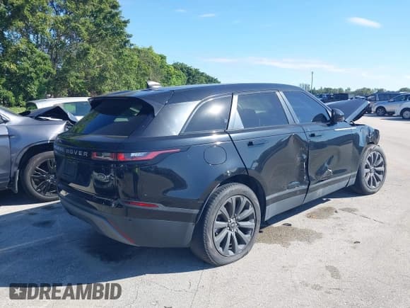 ✅ 2020 Land Rover Range Rover Velar S • VIN: SALYB2FV1LA252861 • Lot: 30038476. Listed on IAAI with 16,618 mi. Free auction sales archive from the USA and detailed vehicle history report at DreamBid. Image 4.