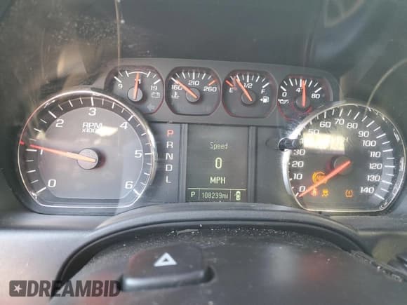 ✅ 2017 Chevrolet Silverado 1500 Custom • VIN: 1GCRCPEH2HZ332731 • Lot: 64040825. Wystawiony na Copart z przebiegiem 108 239 mil. Bezpłatny archiwum sprzedaży aukcyjnych z USA i szczegółowy raport historii pojazdu na DreamBid. Zdjęcie 9.