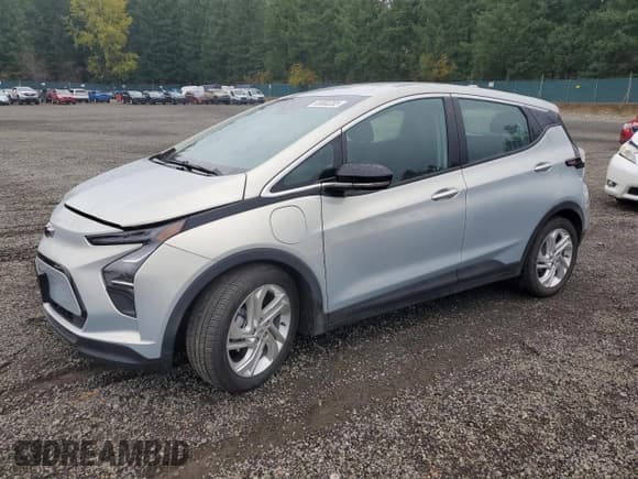 ✅ 2023 Chevrolet Bolt EV 1LT • VIN: 1G1FW6S07P4180940 • Lot: 90068255. Listed on Copart with 32,328 mi. Free auction sales archive from the USA and detailed vehicle history report at DreamBid. Image 1.
