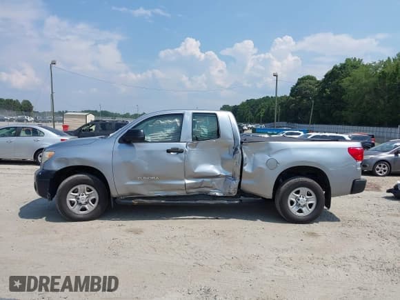✅ 2011 Toyota Tundra • VIN: 5TFUM5F1XBX024206 • Лот: 42683835. Опубликован ранее на IAAI с пробегом 245 051 миль. Бесплатный доступ к архиву аукционных продаж из США и подробный отчёт об истории автомобиля на DreamBid. Изображение 14.