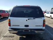 ✅ 2005 Chevrolet Suburban LT • VIN: 3GNEC16Z65G251978 • Лот: 89928355. Опубликован ранее на Copart с пробегом 210 594 миль. Бесплатный доступ к архиву аукционных продаж из США и подробный отчёт об истории автомобиля на DreamBid. Изображение 6.