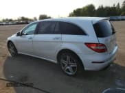 ✅ 2012 Mercedes-Benz R 350 • VIN: 4JGCB2FE0CA150657 • Лот: 70164484. Опубликован ранее на Copart с пробегом 323 743 миль. Бесплатный доступ к архиву аукционных продаж из США и подробный отчёт об истории автомобиля на DreamBid. Изображение 2.