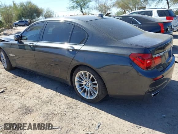 ✅ 2013 BMW 7 Series 750Li • VIN: WBAYE8C50DD131760 • Lot: 43531329. Listed on IAAI with 74,419 mi. Free auction sales archive from the USA and detailed vehicle history report at DreamBid. Image 3.