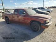 ✅ 2000 Dodge Dakota • VIN: 1B7GL22X9YS764702 • Lot: 83312094. Wystawiony na Copart z przebiegiem 235 503 mil. Bezpłatny archiwum sprzedaży aukcyjnych z USA i szczegółowy raport historii pojazdu na DreamBid. Zdjęcie 4.