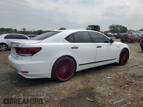 ✅ 2013 Lexus LS 460 • VIN: JTHCL5EF3D5016800 • Lot: 57410765. Wystawiony na Copart z przebiegiem 174 007 mil. Bezpłatny archiwum sprzedaży aukcyjnych z USA i szczegółowy raport historii pojazdu na DreamBid. Zdjęcie 3.