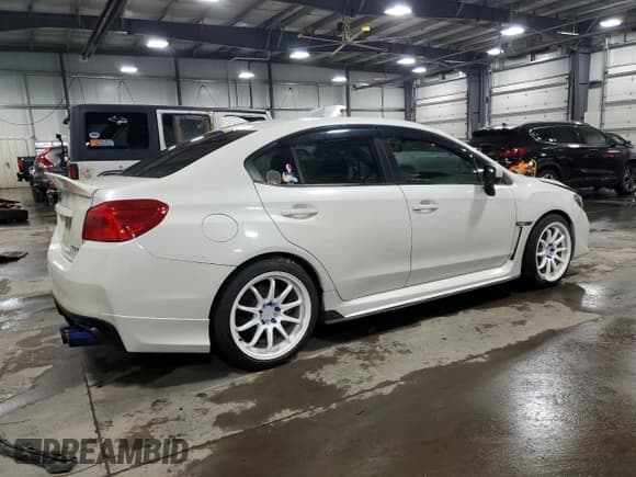 ✅ 2016 Subaru WRX Premium • VIN: JF1VA1F60G9817887 • Лот: 85516435. Опубликован ранее на Copart с пробегом 112 274 миль. Бесплатный доступ к архиву аукционных продаж из США и подробный отчёт об истории автомобиля на DreamBid. Изображение 3.