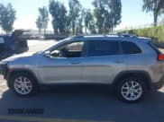 ✅ 2014 Jeep Cherokee Latitude • VIN: 1C4PJLCB2EW265534 • Лот: 43860817. Опубликован ранее на IAAI с пробегом 200 349 миль. Бесплатный доступ к архиву аукционных продаж из США и подробный отчёт об истории автомобиля на DreamBid. Изображение 15.