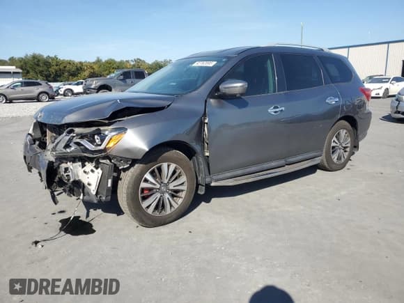 ✅ 2019 Nissan Pathfinder SL • VIN: 5N1DR2MN6KC588329 • Lot: 92762895. Wystawiony na Copart z przebiegiem 67 773 mil. Bezpłatny archiwum sprzedaży aukcyjnych z USA i szczegółowy raport historii pojazdu na DreamBid. Zdjęcie 1.