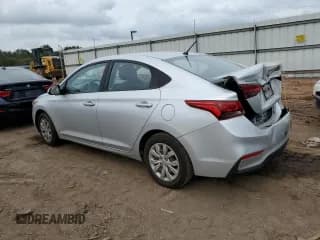 ✅ 2018 Hyundai Accent SEL • VIN: 3KPC24A39JE010378 • Lot: 70599563. Wystawiony na Copart z przebiegiem 57 053 mil. Bezpłatny archiwum sprzedaży aukcyjnych z USA i szczegółowy raport historii pojazdu na DreamBid. Zdjęcie 2.