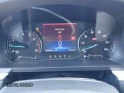 ✅ 2024 Ford Explorer XLT • VIN: 1FMSK7DH3RGA84441 • Lot: 43822795. Wystawiony na IAAI z przebiegiem 41 396 mil. Bezpłatny archiwum sprzedaży aukcyjnych z USA i szczegółowy raport historii pojazdu na DreamBid. Zdjęcie 7.