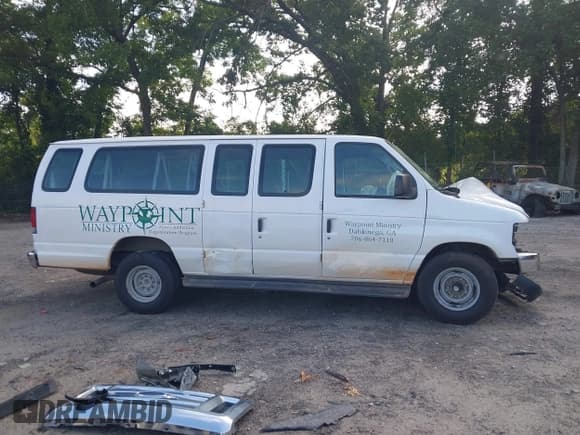 ✅ 2013 Ford Econoline Passenger XL • VIN: 1FBSS3BL8DDA27168 • Лот: 42547787. Опубликован ранее на IAAI с пробегом 212 493 миль. Бесплатный доступ к архиву аукционных продаж из США и подробный отчёт об истории автомобиля на DreamBid. Изображение 14.