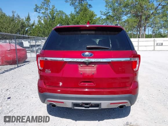 ✅ 2017 Ford Explorer XLT • VIN: 1FM5K7D80HGB43893 • Lot: 42291363. Wystawiony na IAAI z przebiegiem 140 822 mil. Bezpłatny archiwum sprzedaży aukcyjnych z USA i szczegółowy raport historii pojazdu na DreamBid. Zdjęcie 17.