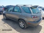 ✅ 2003 Lexus RX 300 • VIN: JTJHF10U030295855 • Lot: 42532724. Listed on IAAI with 173,460 mi. Free auction sales archive from the USA and detailed vehicle history report at DreamBid. Image 3.