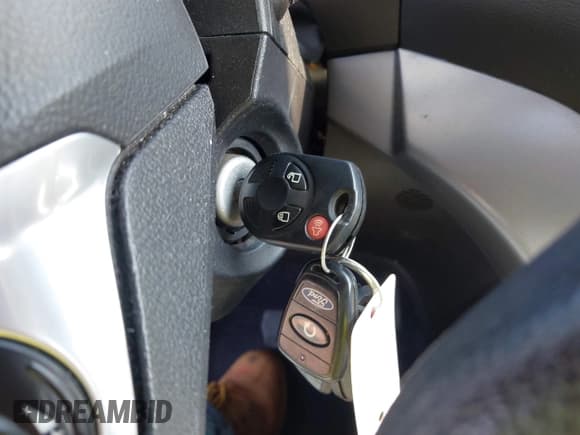 ✅ 2016 Ford Escape SE • VIN: 1FMCU9GX8GUC46611 • Lot: 42901464. Listed on IAAI with 200,058 mi. Free auction sales archive from the USA and detailed vehicle history report at DreamBid. Image 11.