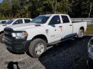 ✅ 2022 Ram 3500 Tradesman • VIN: 3C63R3GJ5NG217024 • Lot: 74441444. Wystawiony na Copart z przebiegiem 49 375 mil. Bezpłatny archiwum sprzedaży aukcyjnych z USA i szczegółowy raport historii pojazdu na DreamBid. Zdjęcie 1.