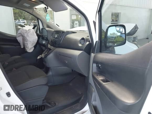 2016 Chevrolet City Express Cargo LT with VIN 3N63M0ZN3GK690830, listed as a IAAI auction lot 43217760 with 167,525 mi miles and . Bid and sale history available at DreamBid. Image 5.