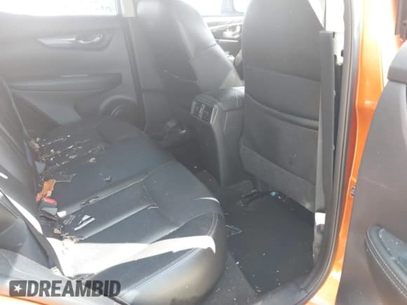 ✅ 2017 Nissan Rogue SL • VIN: JN1BJ1CR6HW142726 • Lot: 43187214. Listed on IAAI with 148,040 mi. Free auction sales archive from the USA and detailed vehicle history report at DreamBid. Image 8.