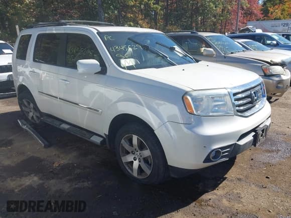 ✅ 2013 Honda Pilot Touring • VIN: 5FNYF4H92DB022116 • Lot: 43455298. Listed on IAAI with 142,442 mi. Free auction sales archive from the USA and detailed vehicle history report at DreamBid. Image 1.