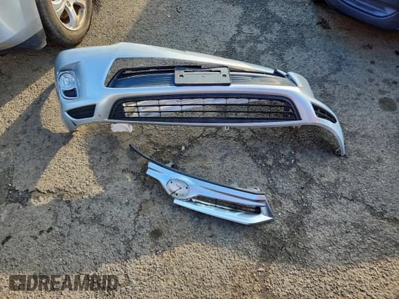 ✅ 2013 Toyota Highlander Limited • VIN: JTEDC3EH4D2011923 • Lot: 93937515. Listed on Copart with 238,249 mi. Free auction sales archive from the USA and detailed vehicle history report at DreamBid. Image 13.