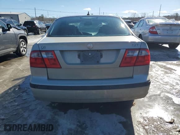 ✅ 2005 Saab 9-5 Arc • VIN: YS3ED49A253502052 • Лот: 45173575. Опубликован ранее на Copart с пробегом 208 112 миль. Бесплатный доступ к архиву аукционных продаж из США и подробный отчёт об истории автомобиля на DreamBid. Изображение 6.
