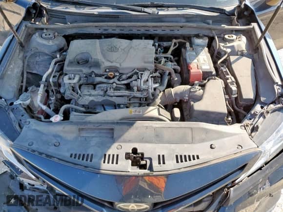 2019 Toyota Camry LE z VIN 4T1B11HK5KU710245, wystawiony jako Copart lot #80063825 z przebiegiem 166 126 mil mil oraz Szkoda całkowita • Salvage title. Historia ofert i sprzedaży dostępna na DreamBid. Obrazek 11.