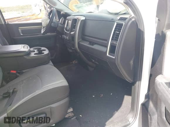 2024 Ram 1500 SLT с VIN 1C6RR6GG8RS127929, выставлен на аукционе IAAI как лот 41498443 с пробегом 26 583 миль миль и . История ставок и продаж доступна на DreamBid. Изображение 5.