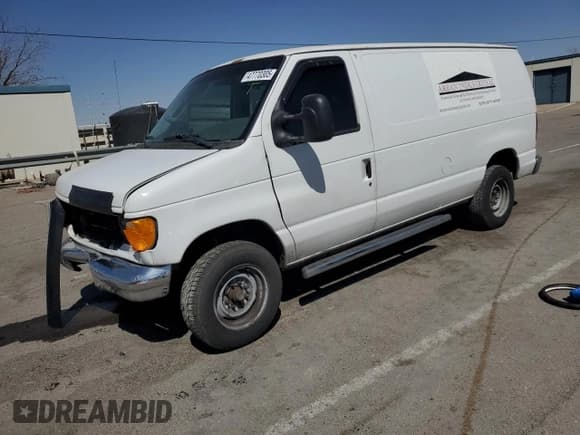 ✅ 2007 Ford Econoline Cargo Commercial • VIN: 1FTNE14W27DA67102 • Lot: 47770305. Wystawiony na Copart z przebiegiem 579 541 mil. Bezpłatny archiwum sprzedaży aukcyjnych z USA i szczegółowy raport historii pojazdu na DreamBid. Zdjęcie 1.
