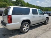 ✅ 2014 Chevrolet Suburban LT • VIN: 1GNSKJE74ER143879 • Lot: 65392194. Wystawiony na Copart z przebiegiem 277 412 mil. Bezpłatny archiwum sprzedaży aukcyjnych z USA i szczegółowy raport historii pojazdu na DreamBid. Zdjęcie 3.